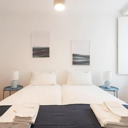 Flh Baixa Deluxe Flat דירה *